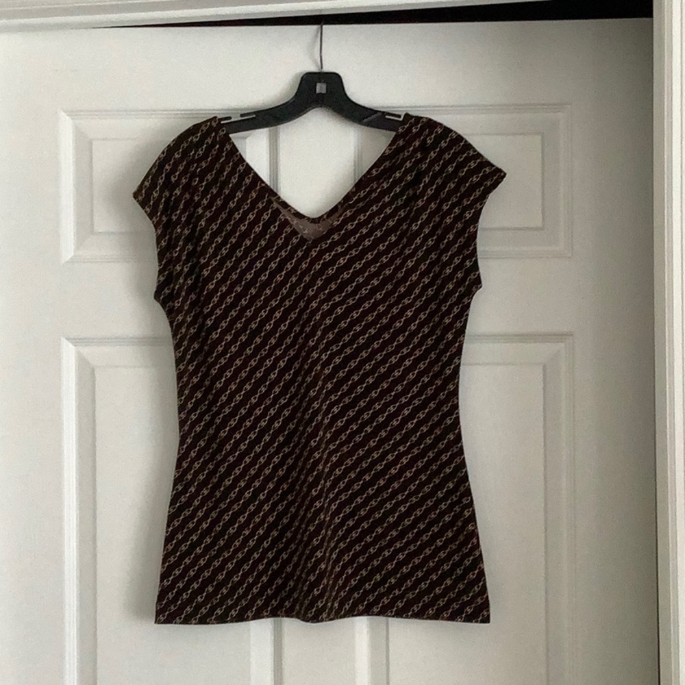 Beautiful & elegant blouse from Banana Republic in brown  & gold